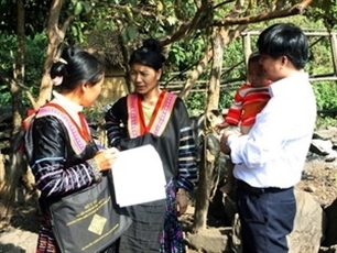 Coordinating to produce TV programmes in ethnic languages